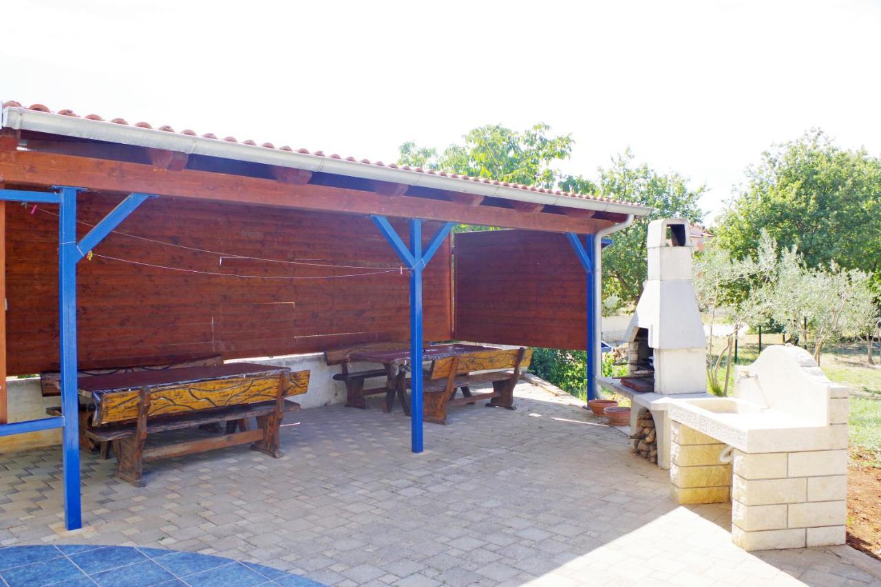 Holiday House Kazali, Medulin Exterior photo