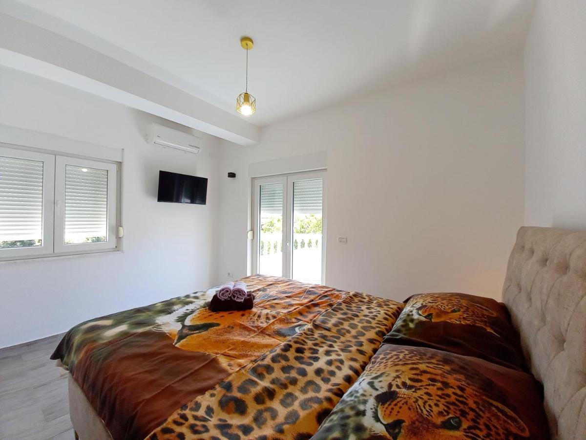 Holiday House Kazali, Medulin Exterior photo